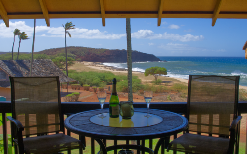 Oceanfront condo on the West Side