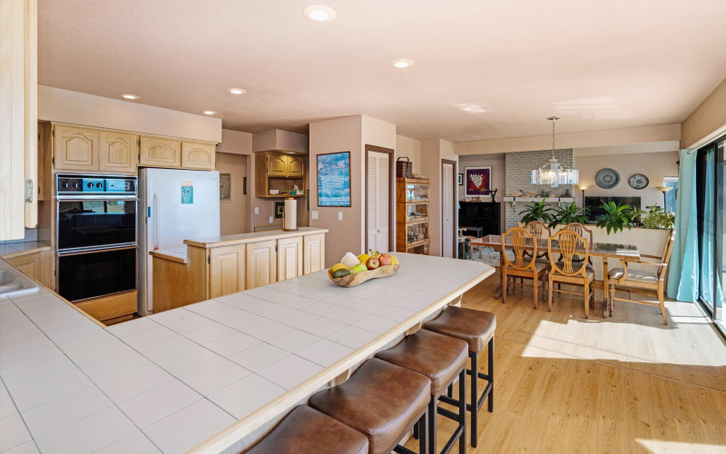 2160 Kamehameha V Hwy, Kaunakakai, Hawaii 96748, 6 Bedrooms Bedrooms, ,3.5 BathroomsBathrooms,House,For Sale,Kamehameha V Hwy,1,1193